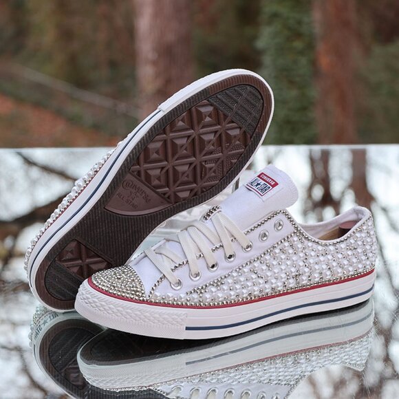 Converse Chuck Taylor All Star Low Rhinestones & Pearls - Picture 6 of 15